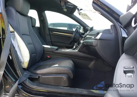 2020 Honda Accord Sport z USA, uszkodzony, nr VIN 1HGCV1F3XLA115078